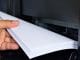 Wir zeigen Ihnen in diesem Artikel, wie Sie Druckerpapier lagern, damit Sie lange daran Freude haben. © 27801101 - singkham, depositphoto.com