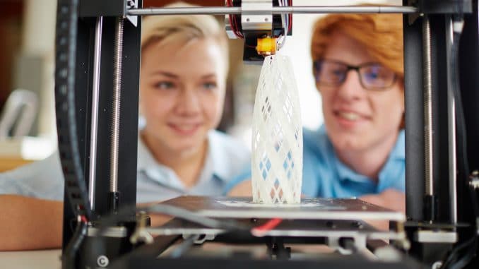 Um optimal mit Ihrem 3D-Drucker arbeiten zu können, ist es sinnvoll, dessen Funktionsweise zu verstehen.