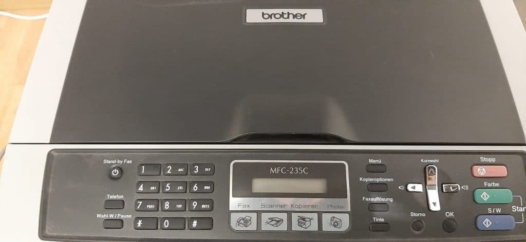 Multifunktionsdrucker aus dem Hause Brother gibt es sowohl als Monochrom- als auch als Farbgeräte.